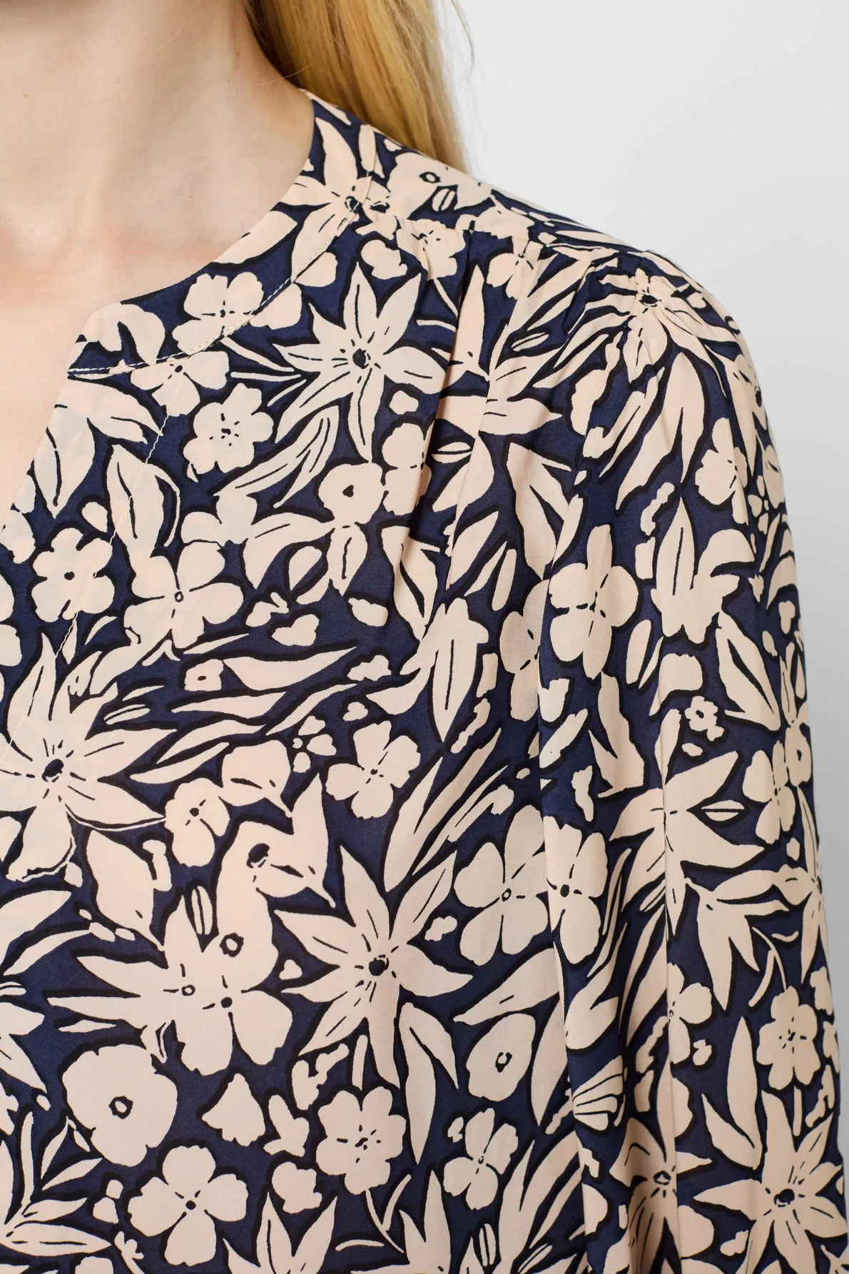 Blouse Usea Dbc50b181 Navy Clothing_Gerard-Darel