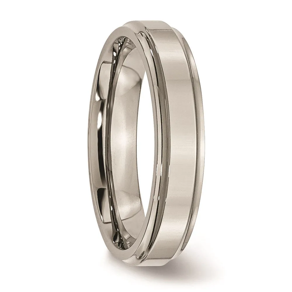 Chisel Jewelry Titanium Ridged Edge 5mm Polished Band | TB5