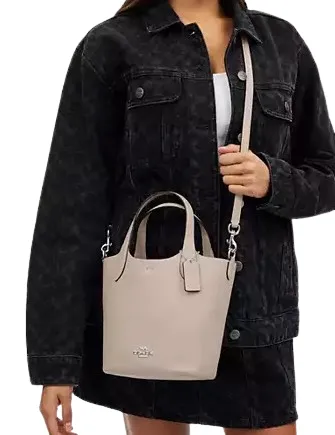 Coach Hanna Bucket Bag Coach Bags