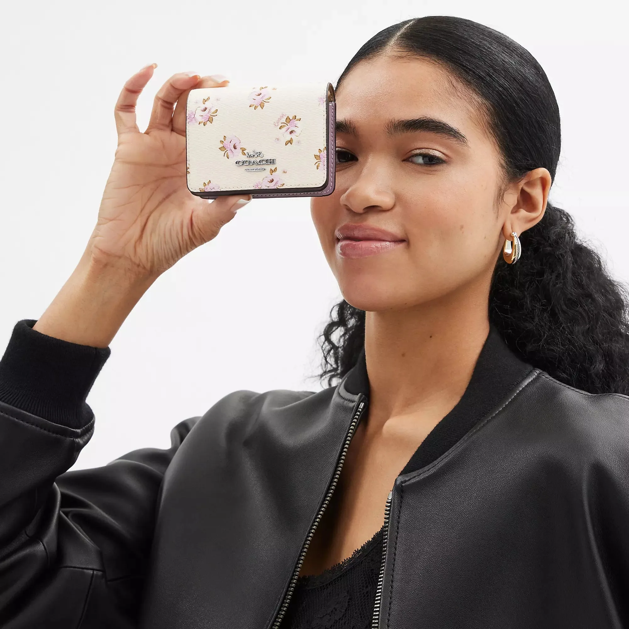 Coach Outlet Boxed Mini Wallet On A Chain With Floral Print COACH Outlet Bags