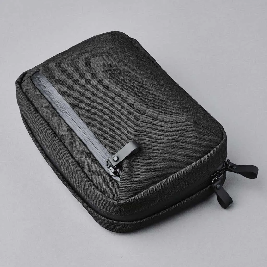 Elements Tech Case Alpaka Bags