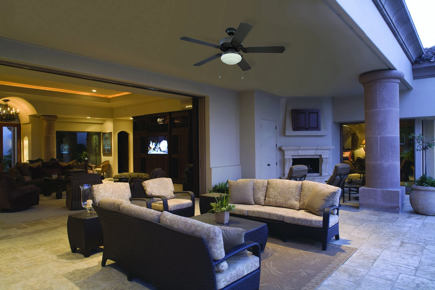 Enduro Plastic with Light Kit 52"Ceiling Fan Matte Black