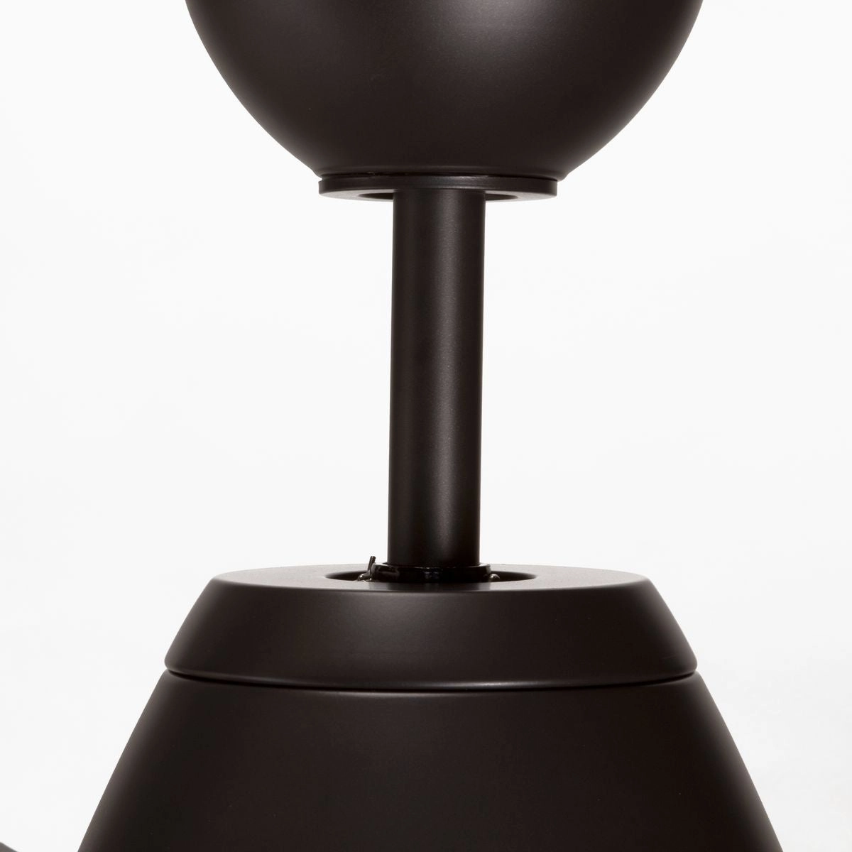 Gust 54"Ceiling Fan Graphite
