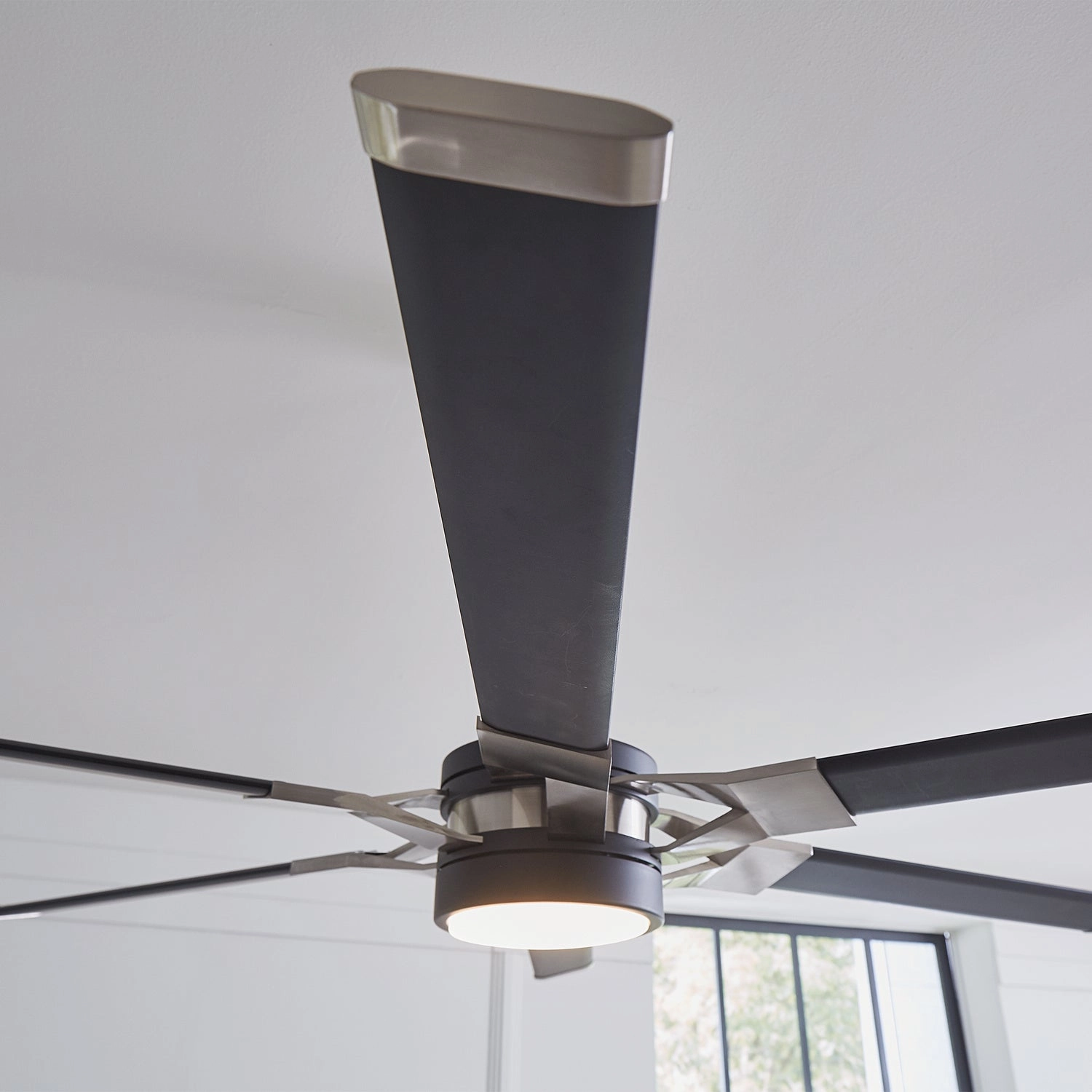 Loft 62"Ceiling Fan Midnight Black
