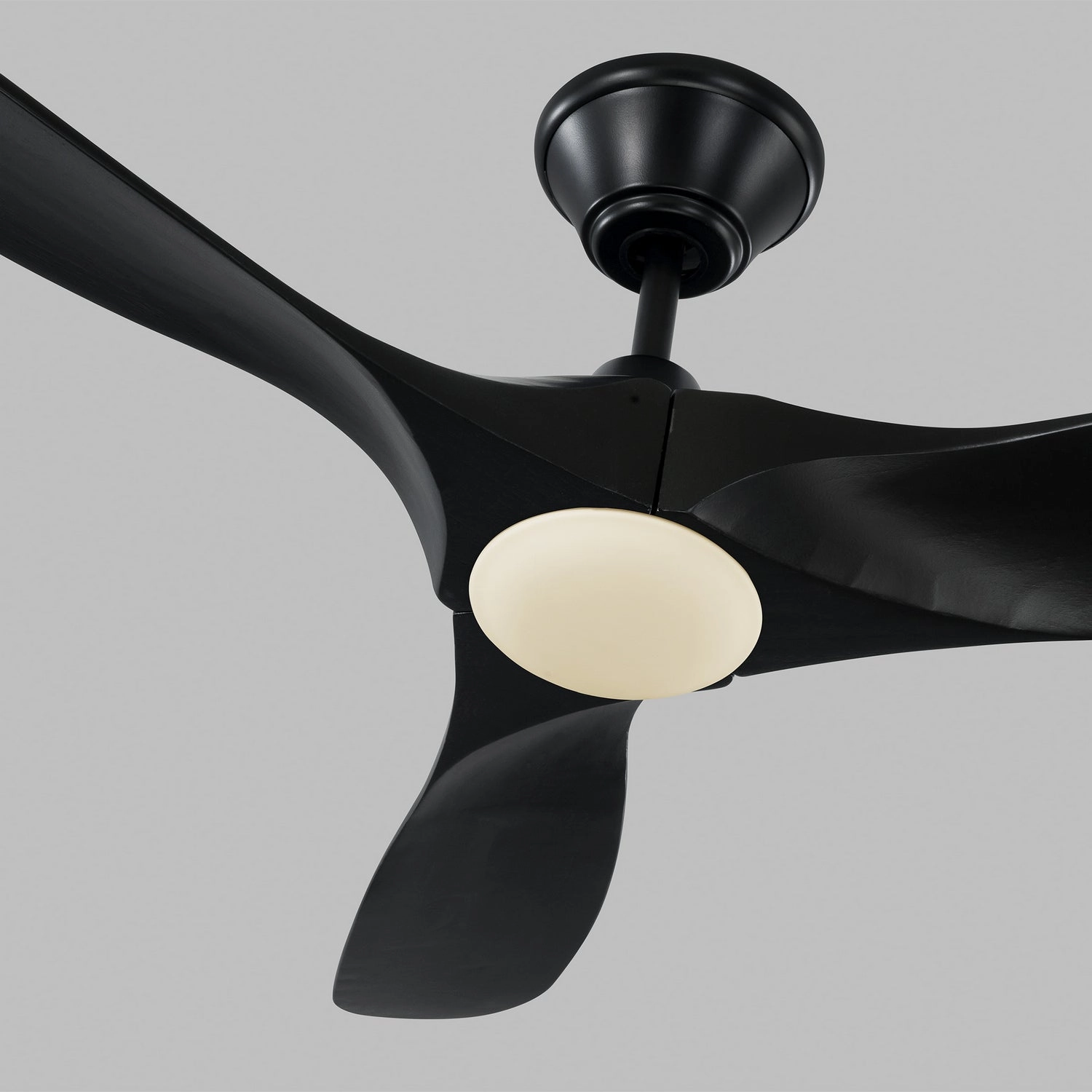 Maverick 52"Ceiling Fan Matte Black