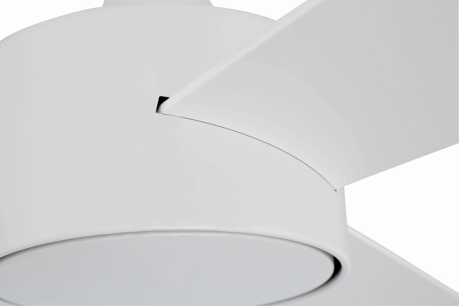 Provision Indoor/Outdoor 52"Ceiling Fan Matte White