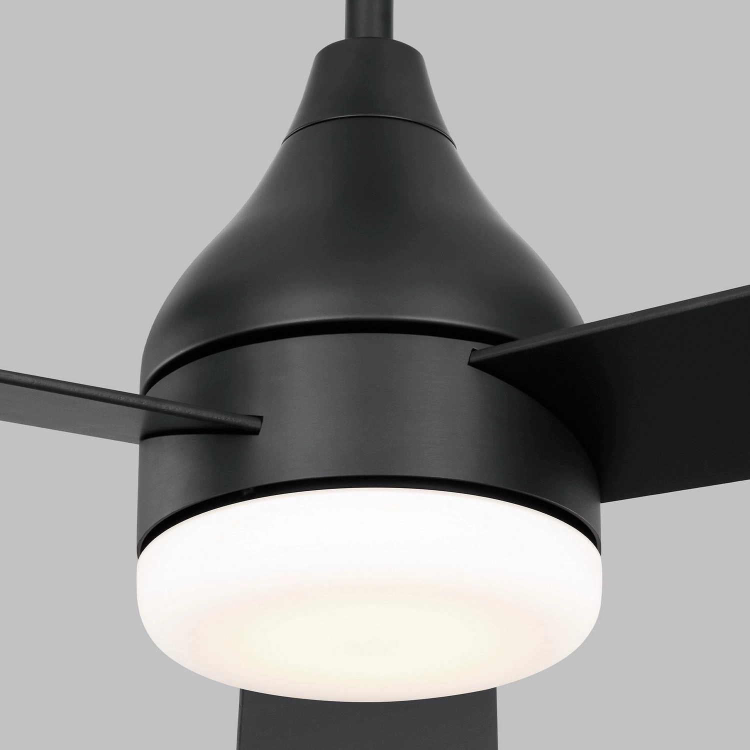 Streaming 60"Ceiling Fan Midnight Black