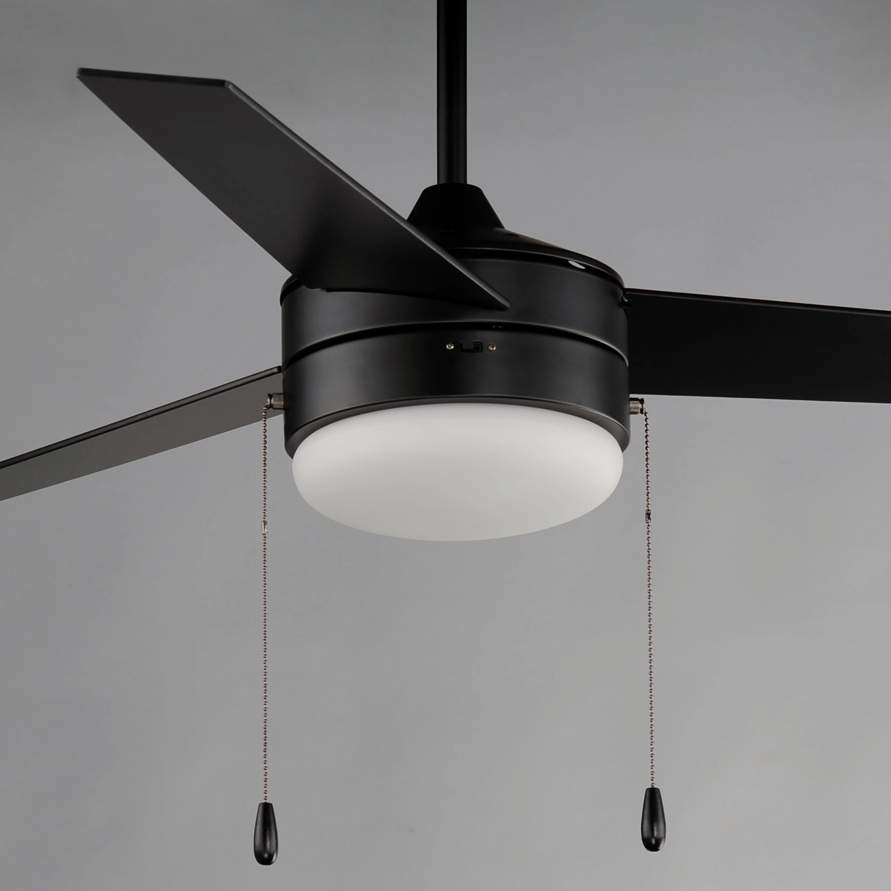 Trio 52"Ceiling Fan Black / Walnut