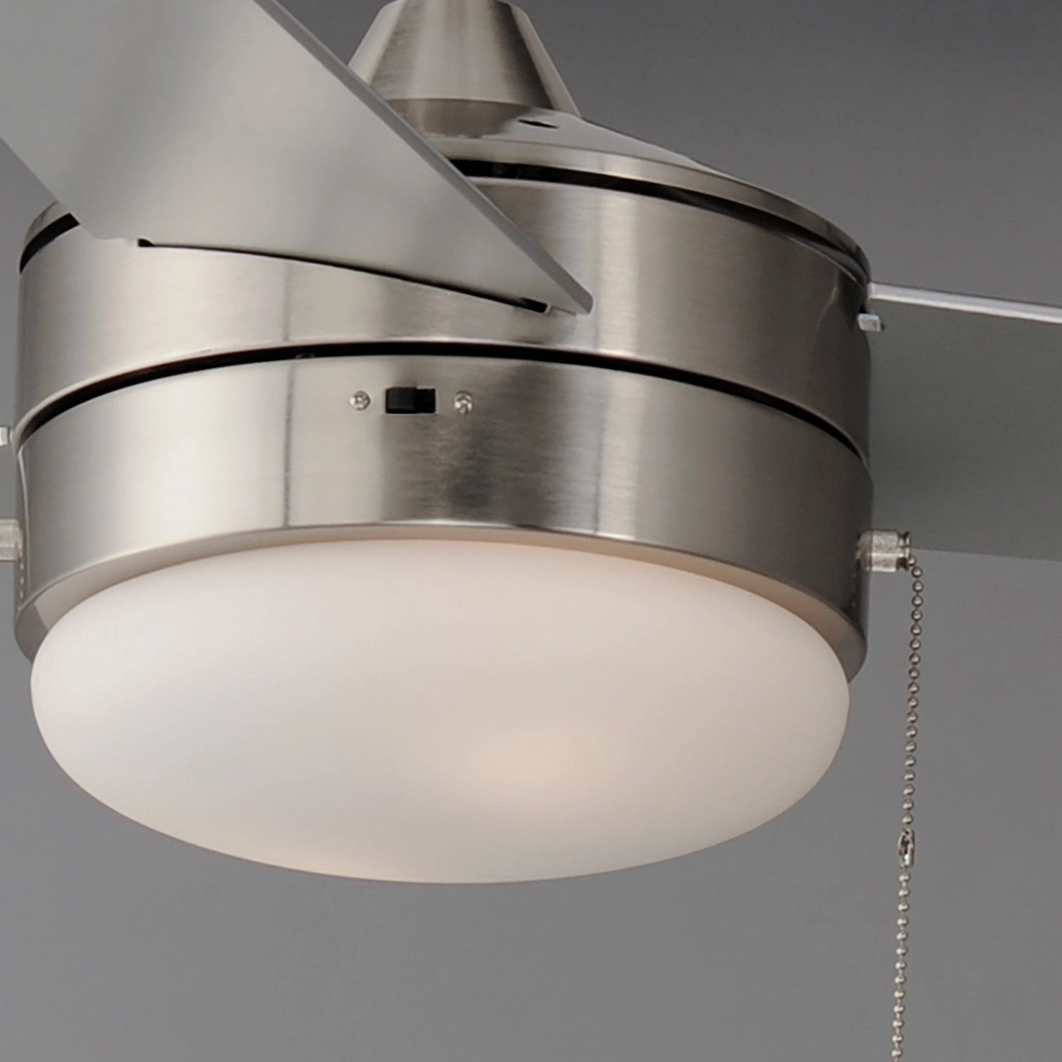 Trio 52"Ceiling Fan Satin Nickel / Black
