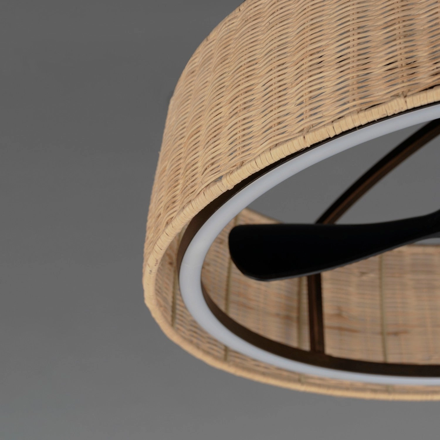 Tulum LED Outdoor Fandelight Dark Bronze