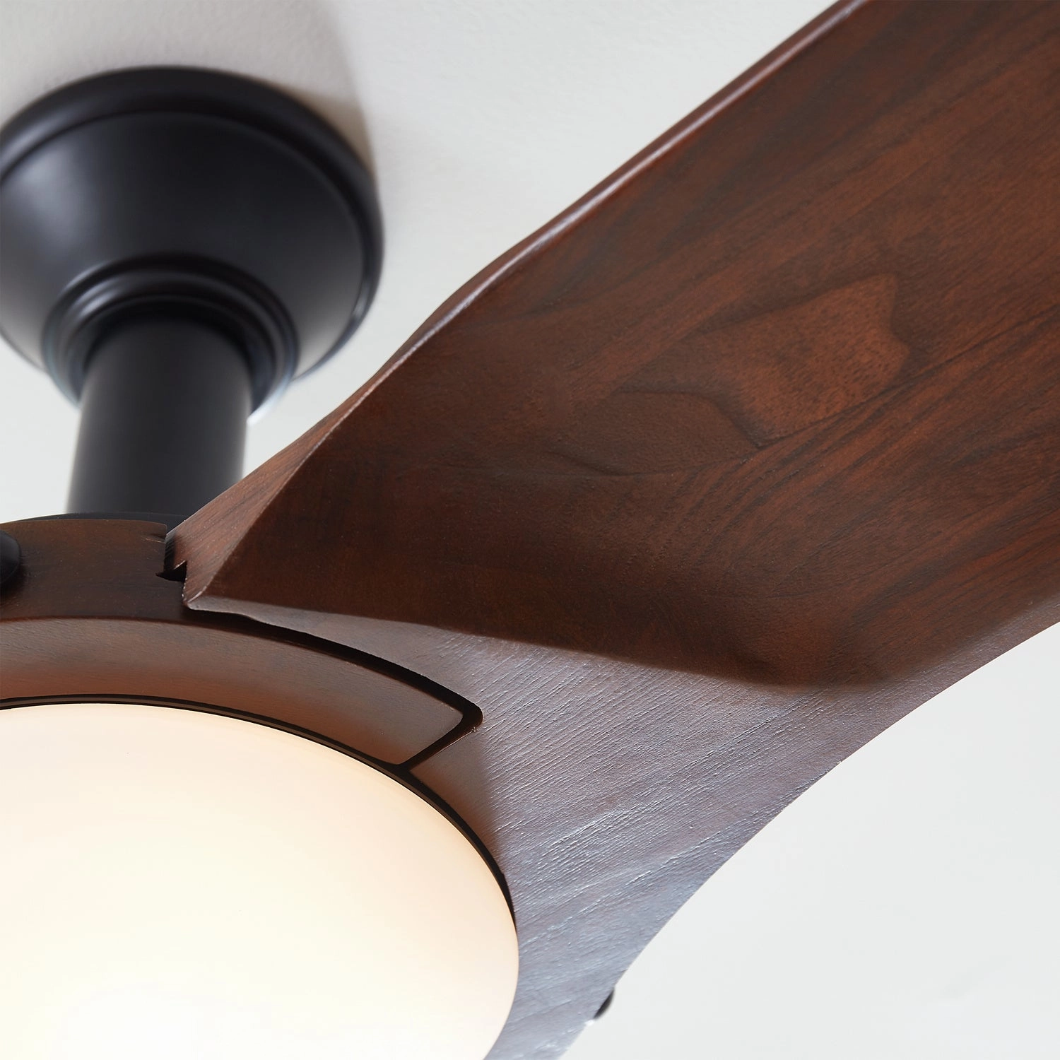 Visual Comfort Fan Minimalist Indoor/Outdoor DC Ceiling Fan with 16W LED and Remote
